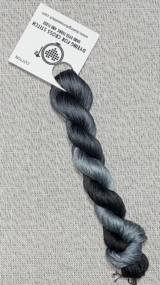 Cotton hand dyed floss - Poe