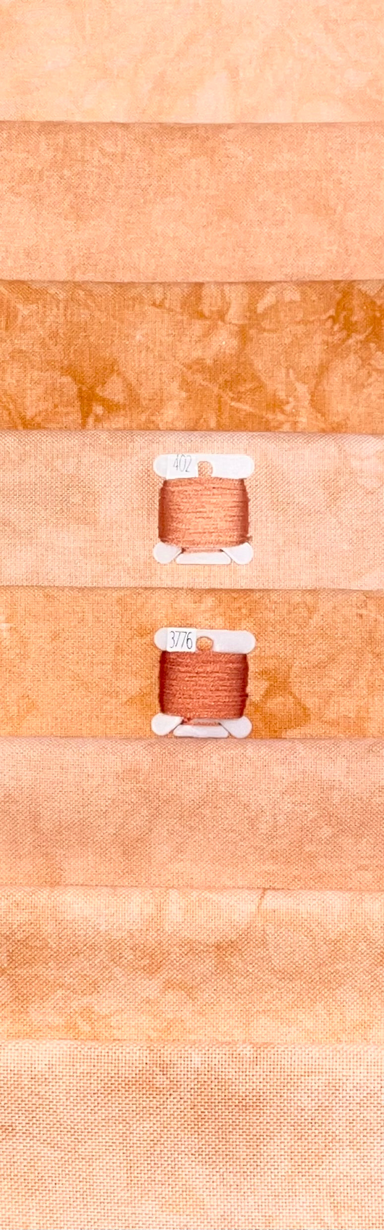 27ct Linda - Fat Quarter - October 2025 FOTM
