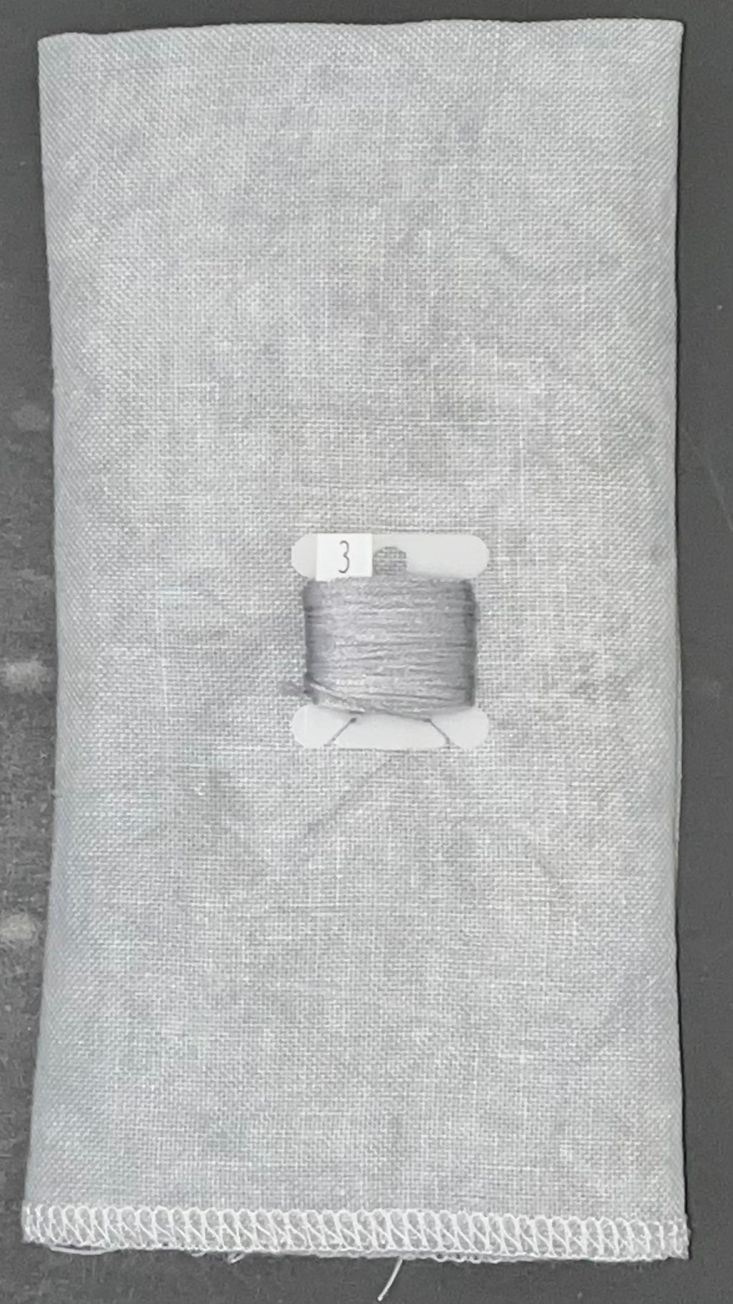 28ct linen - 18x27 - Ash - Light