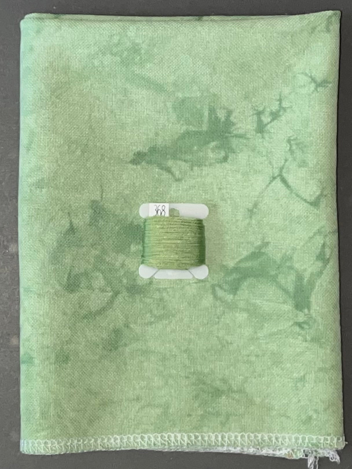28ct lugana - 18x27 - Fresh Cut - Medium