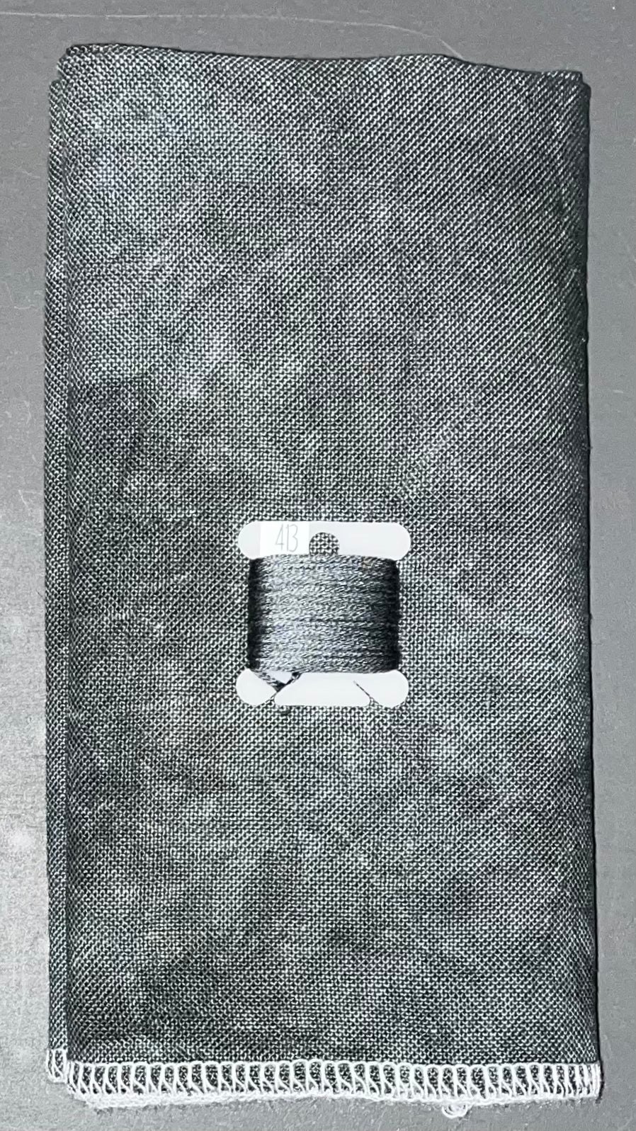28ct linen - 18x27 - Ash - Dark
