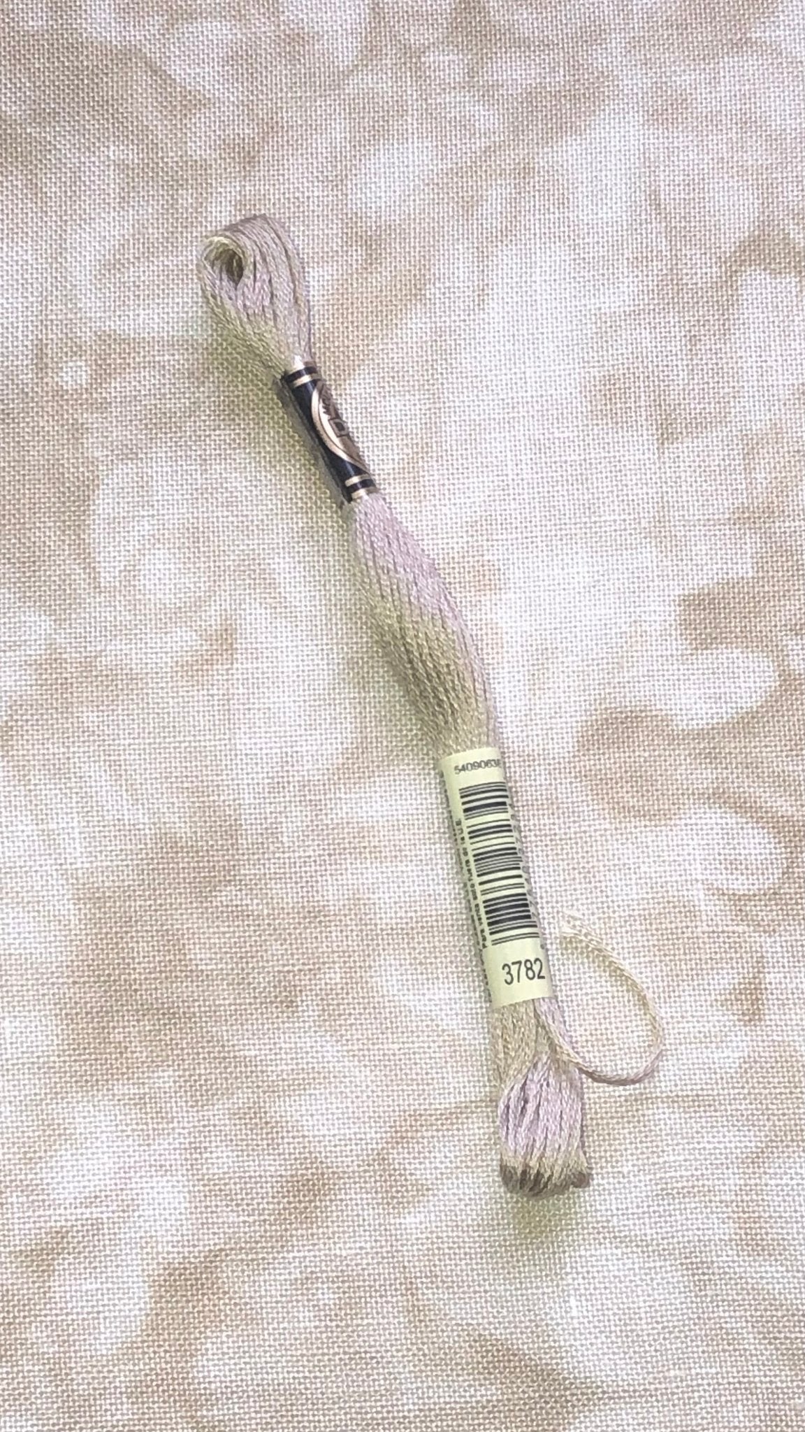 32ct linen - 18x27 - Parchment - Dyeing for Cross Stitch