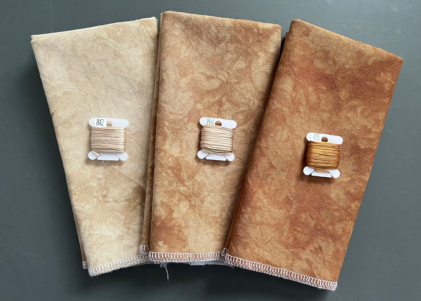 32ct lugana - 18x27 - Toasted - Medium