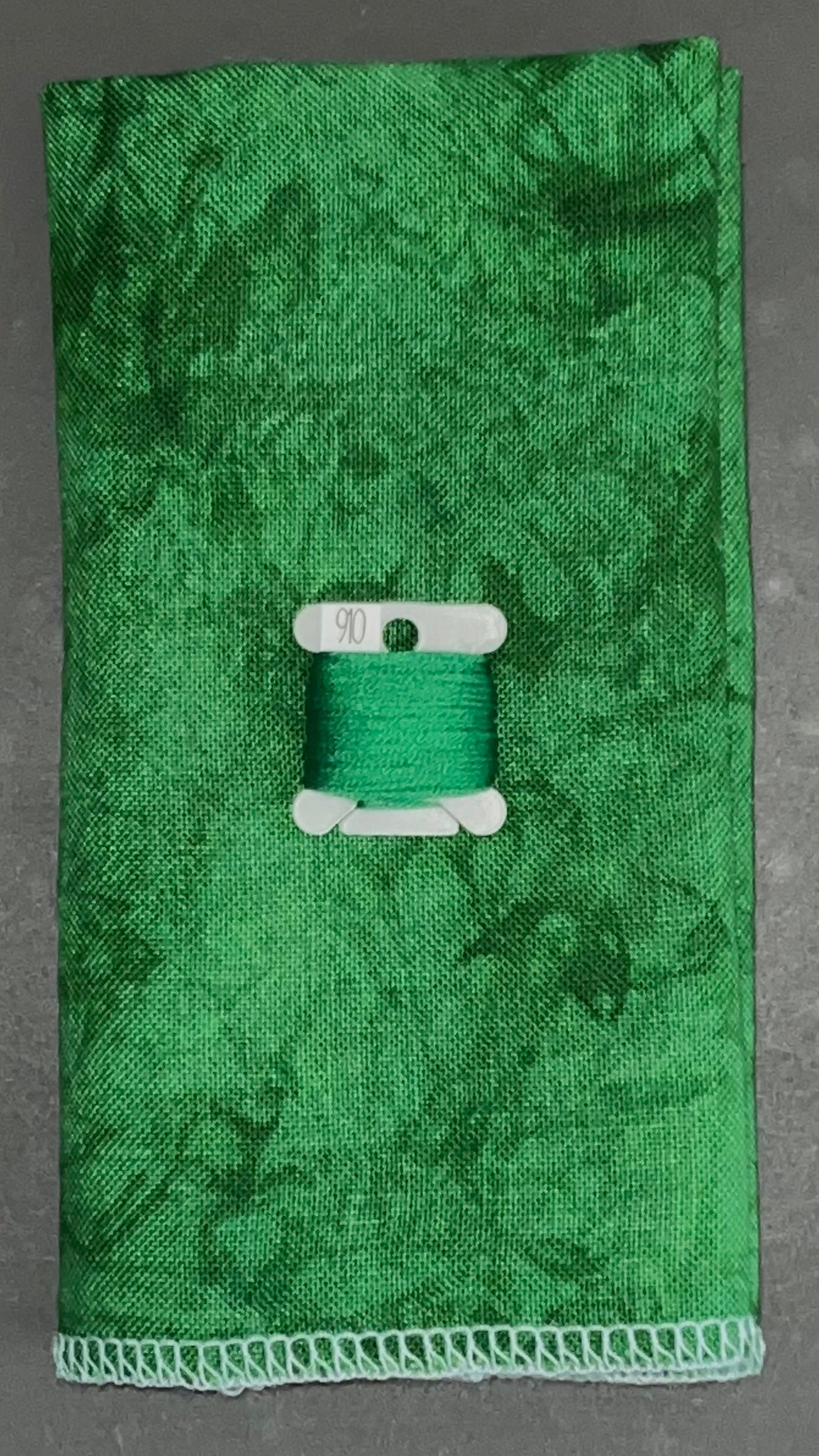 28ct linen - 18x27 - Spring Green - Dark