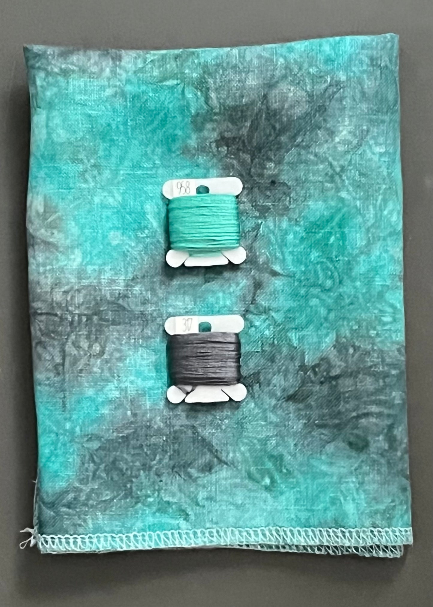 32ct linen - 18x27 - Turquoise - Medium