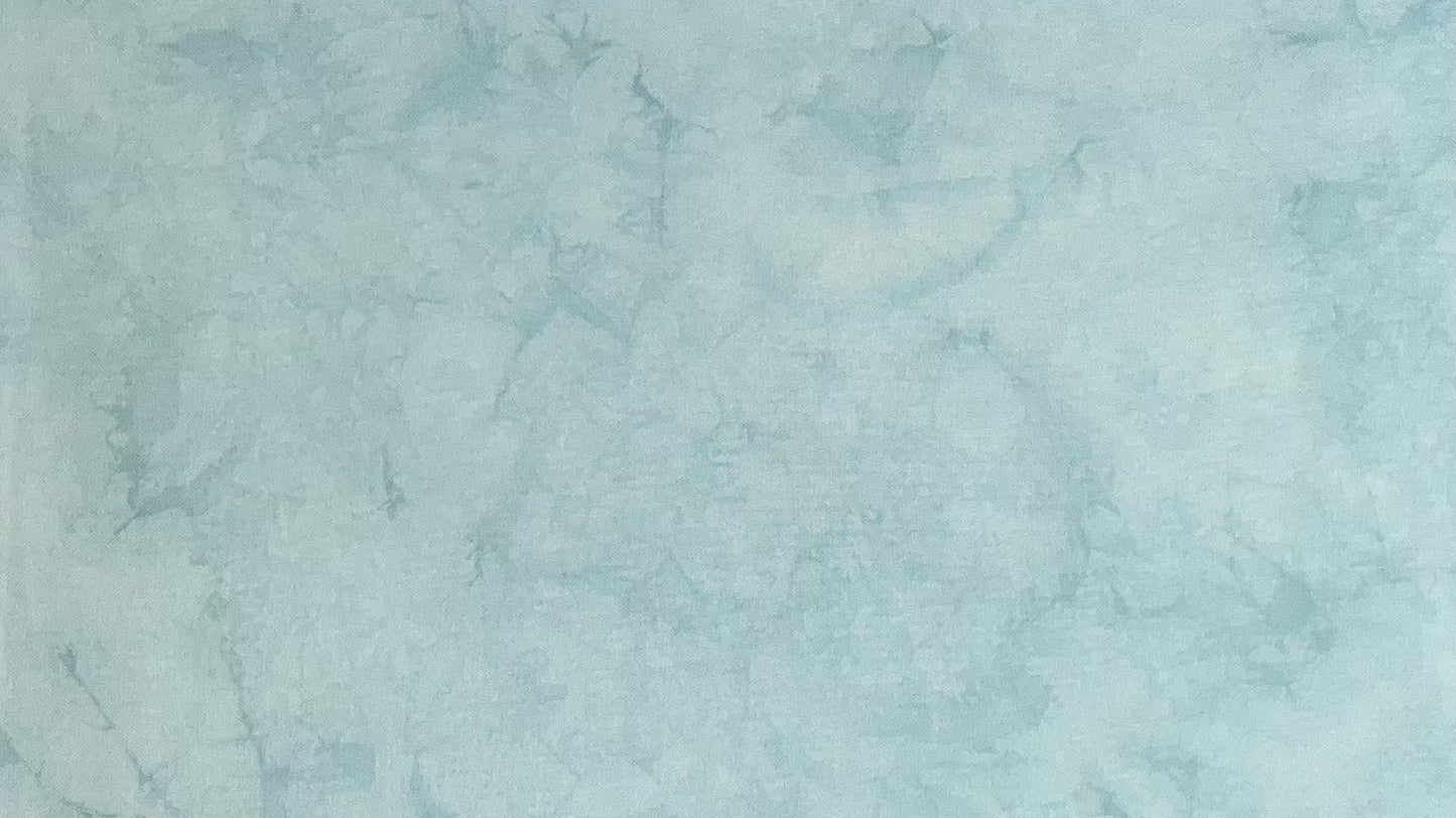 25ct Lugana - Fat Quarter - April 2026 FOTM