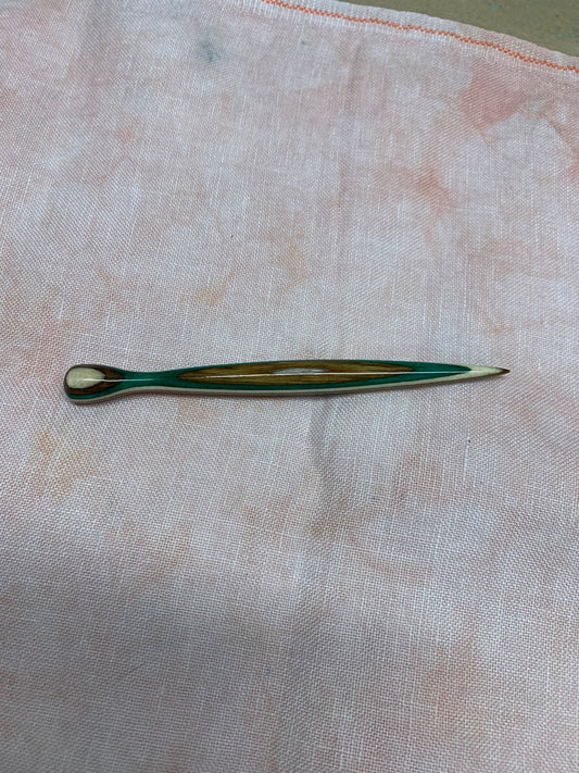 Cross stitching laying tool....Open Field.